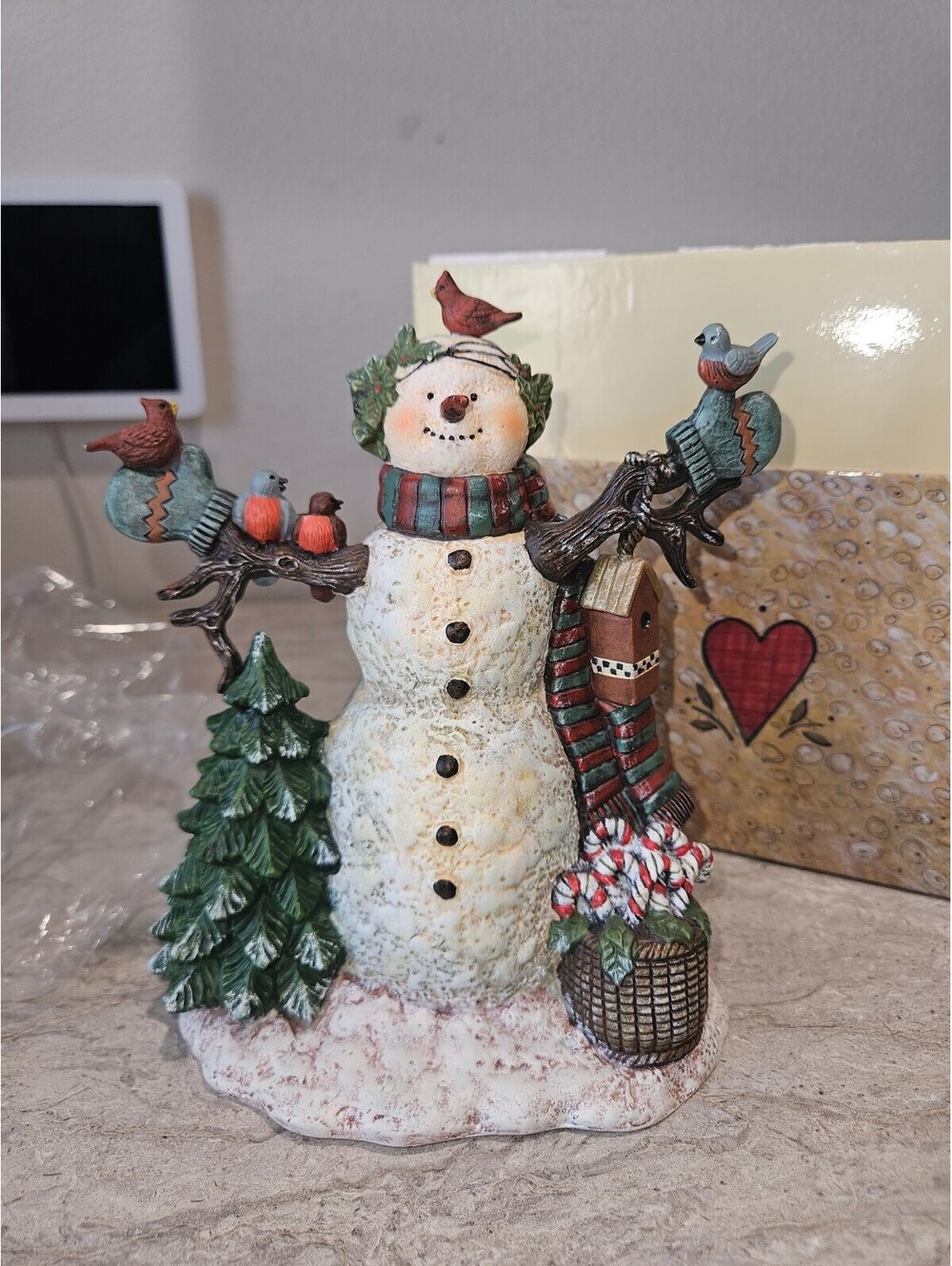 Winget Folk Heart Collection Snowman Figurine Limited Edition 1998